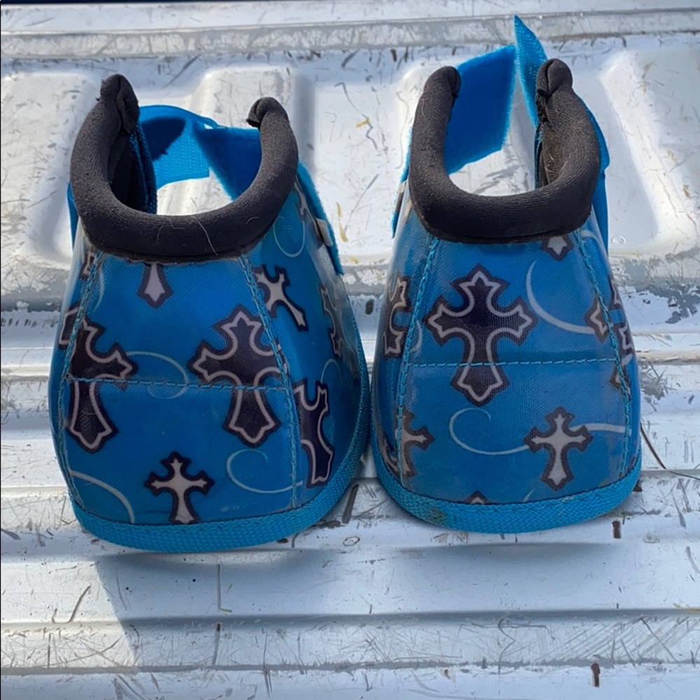 NWOT bell boots